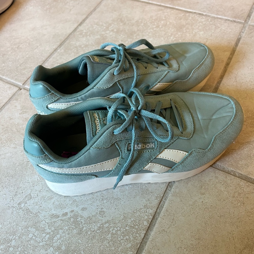 Reebok platform sneakers